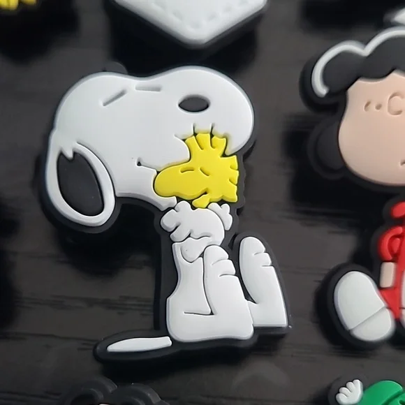 Peanuts Character Inspired Croc Shoe Charms (Set of 12) - Picture 7 of 15